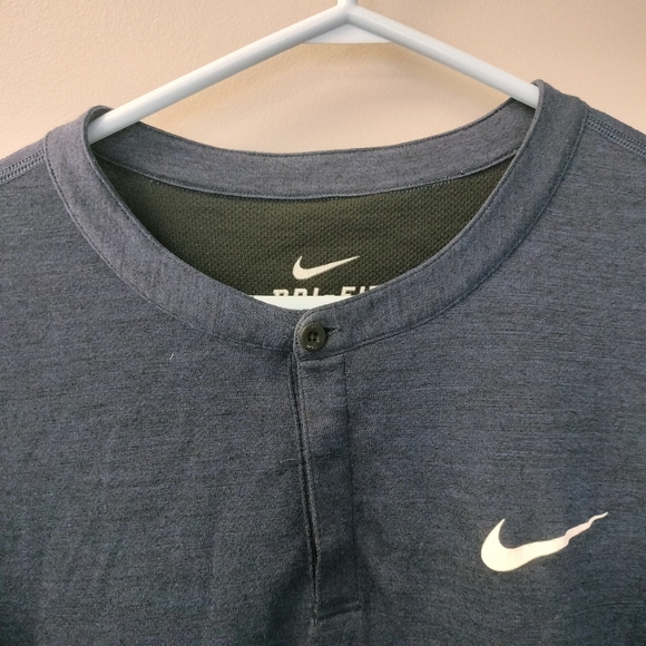 Nike DriFit Long Sleeve sweater - Picture 3 of 6
